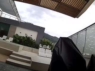 voyeurcam-casa-salsa-gym-bike