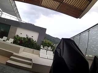 voyeurcam-casa-salsa-gym-bike
