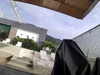 voyeurcam-casa-salsa-gym-bike
