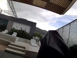 voyeurcam-casa-salsa-gym-bike
