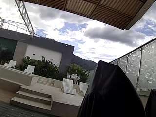 voyeurcam-casa-salsa-gym-bike