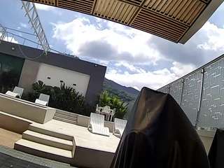 voyeurcam-casa-salsa-gym-bike