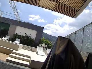 voyeurcam-casa-salsa-gym-bike