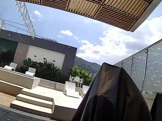 voyeurcam-casa-salsa-gym-bike