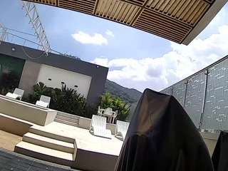 voyeurcam-casa-salsa-gym-bike