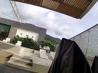 voyeurcam-casa-salsa-gym-bike
