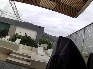 voyeurcam-casa-salsa-gym-bike