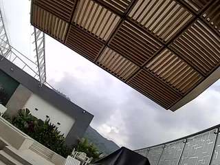 voyeurcam-casa-salsa-gym-bike