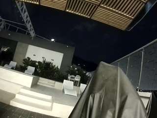 voyeurcam-casa-salsa-gym-bike