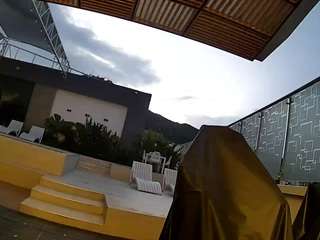 voyeurcam-casa-salsa-gym-bike
