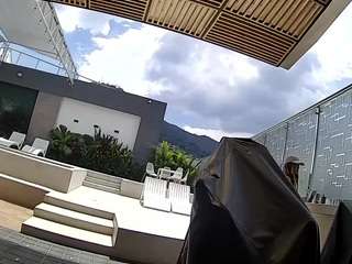 voyeurcam-casa-salsa-gym-bike