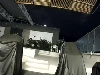 voyeurcam-casa-salsa-gym-bike
