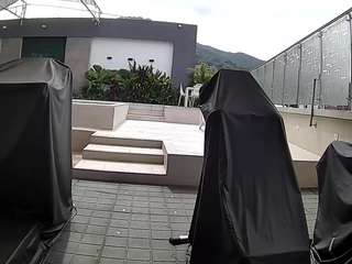 voyeurcam-casa-salsa-gym-bike