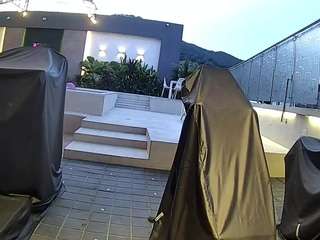 voyeurcam-casa-salsa-gym-bike