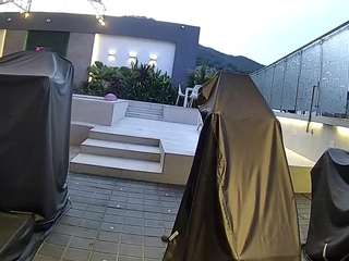 voyeurcam-casa-salsa-gym-bike