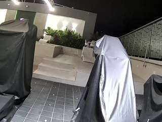 voyeurcam-casa-salsa-gym-bike