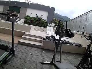 voyeurcam-casa-salsa-gym-bike