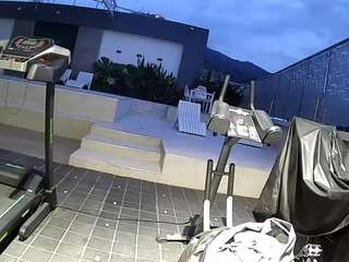 voyeurcam-casa-salsa-gym-bike
