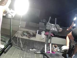 voyeurcam-casa-salsa-gym-bike