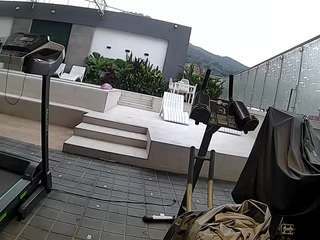 voyeurcam-casa-salsa-gym-bike
