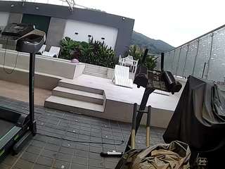 voyeurcam-casa-salsa-gym-bike
