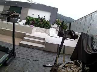 voyeurcam-casa-salsa-gym-bike