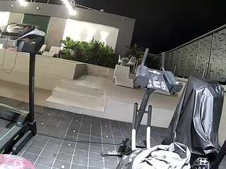 voyeurcam-casa-salsa-gym-bike