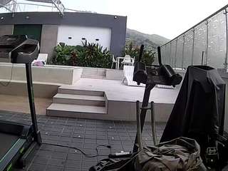 voyeurcam-casa-salsa-gym-bike