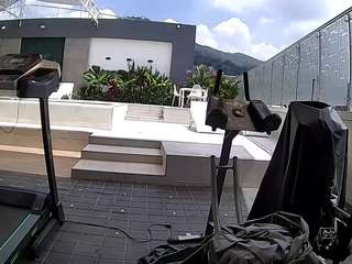 voyeurcam-casa-salsa-gym-bike