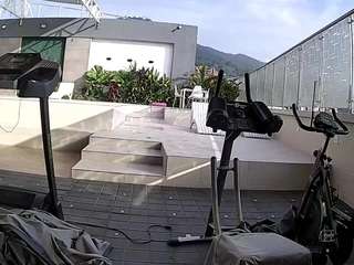 voyeurcam-casa-salsa-gym-bike