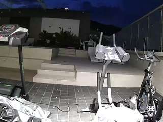 voyeurcam-casa-salsa-gym-bike