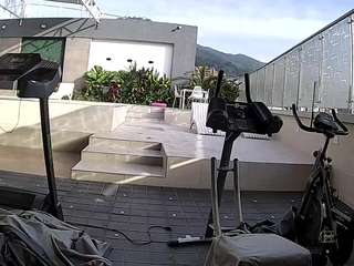 voyeurcam-casa-salsa-gym-bike