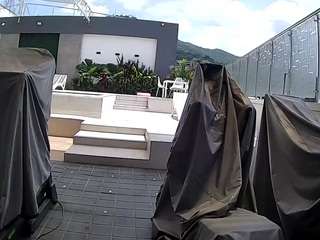 voyeurcam-casa-salsa-gym-bike