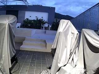 voyeurcam-casa-salsa-gym-bike