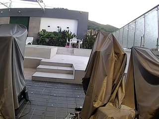 voyeurcam-casa-salsa-gym-bike