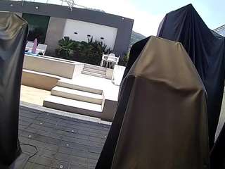 voyeurcam-casa-salsa-gym-bike