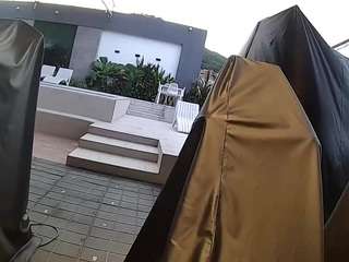 voyeurcam-casa-salsa-gym-bike