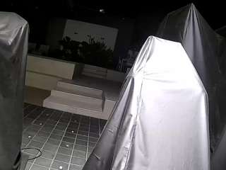 voyeurcam-casa-salsa-gym-bike