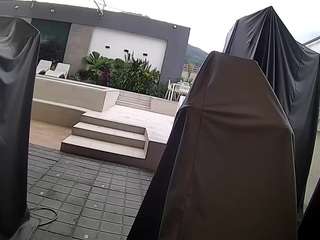 voyeurcam-casa-salsa-gym-bike