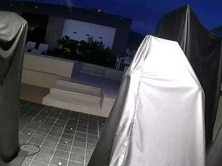 voyeurcam-casa-salsa-gym-bike