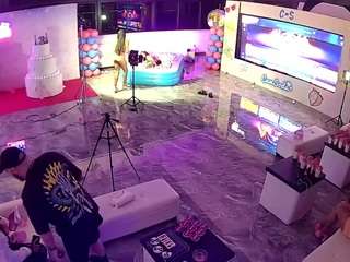 voyeurcam-casa-salsa-gym-bike