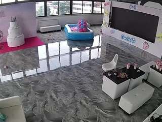 voyeurcam-casa-salsa-gym-bike