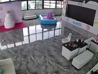 voyeurcam casa salsa gym bike
