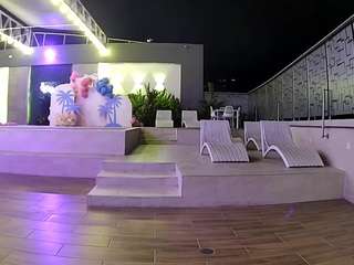 voyeurcam-casa-salsa-gym-bike