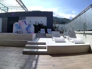voyeurcam-casa-salsa-gym-bike