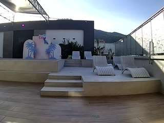 voyeurcam-casa-salsa-gym-bike