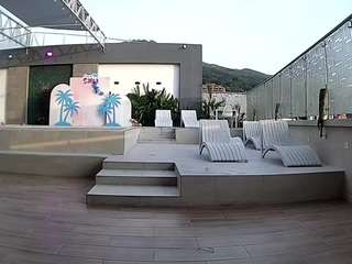 voyeurcam-casa-salsa-gym-bike