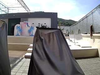 voyeurcam-casa-salsa-gym-bike