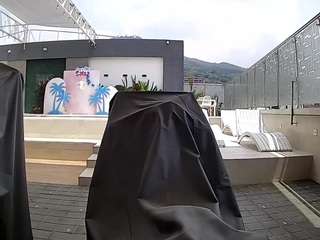 voyeurcam-casa-salsa-gym-bike