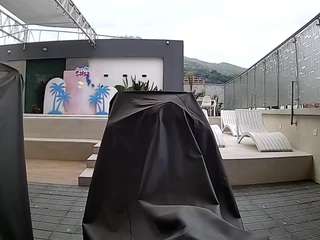 voyeurcam-casa-salsa-gym-bike